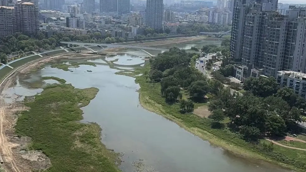 四川一企业盗采河水作饮用水售卖多年，当地回应