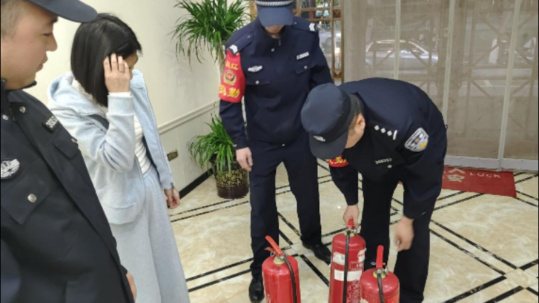 吉林双辽公安雷霆清查“特种行业”