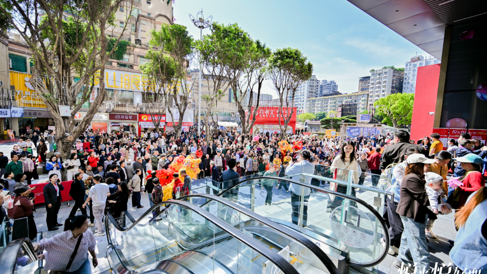 150万人次！达州通川“五一 人从众”，消费“燃”出新高度