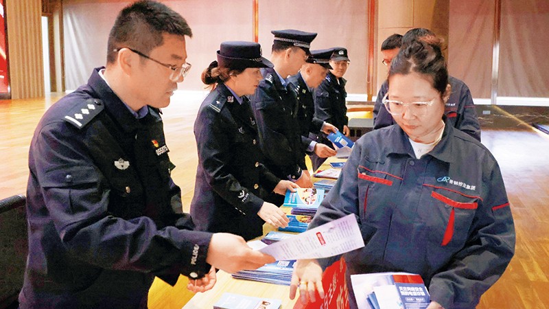 把安全种子播进群众心里