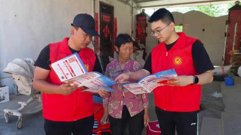 新疆裕民县司法局开展民法典宣传月普法宣传活动