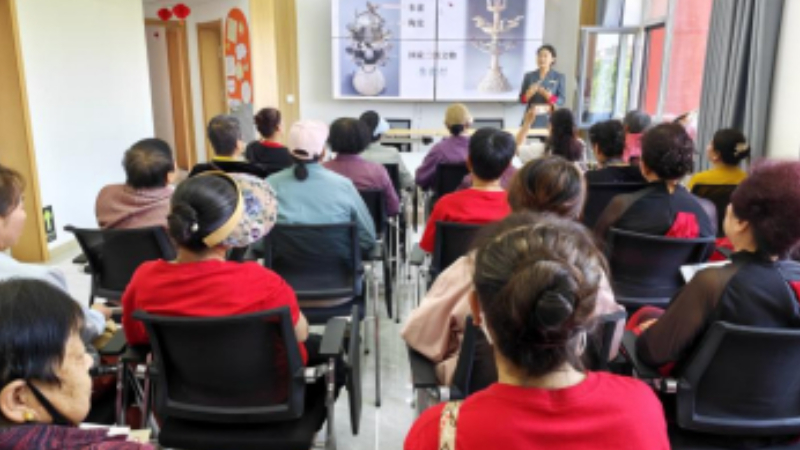 吴忠市利通区金塔社区：非遗艾锤传孝亲，社区温情颂母恩