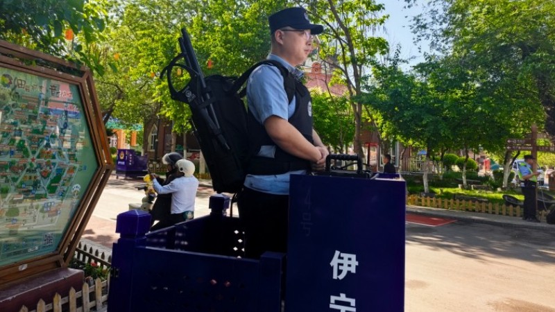 藏蓝不分深浅 平凡亦能闪光——记新疆伊宁市公安局六星街派出所四级辅警宋健