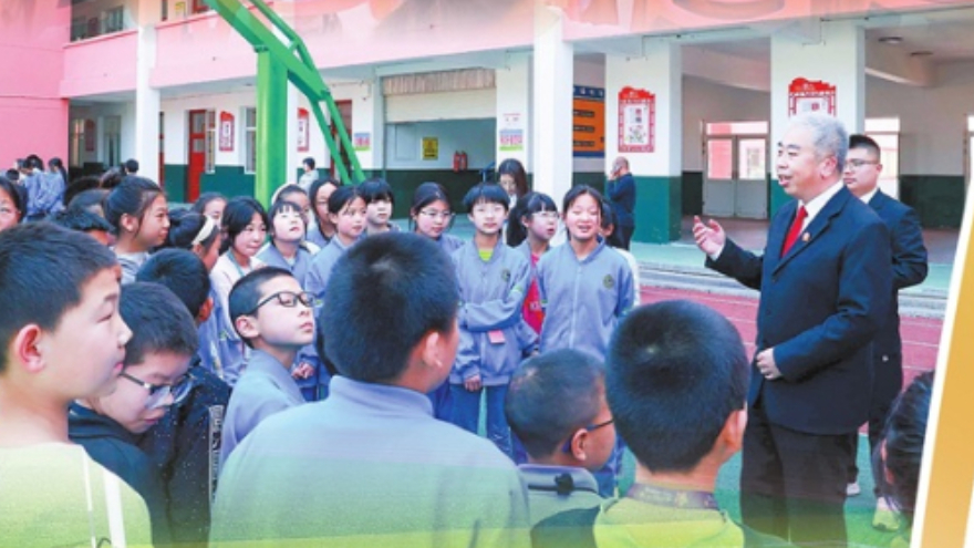 河北武安：法护青春筑防线 匠心护航少年行