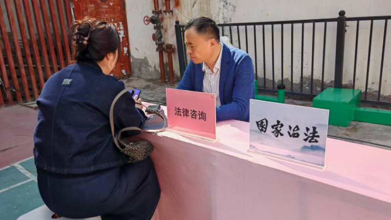 银川市兴庆区泰和社区：情暖母亲节 法护半边天