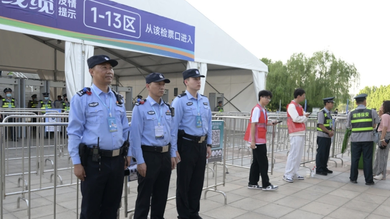 张店警方圆满护航2026年齐鲁赛淄博首个主场赛事
