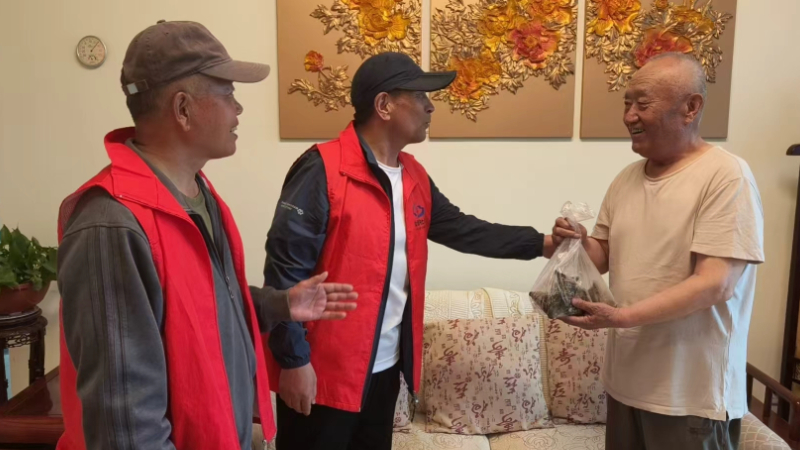吴忠市利通区怡园社区：志愿红点亮微光 精准治解锁怡家