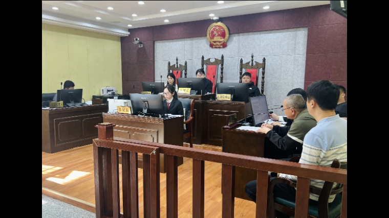 吉林省和龙市法院：庭审现场变课堂 “以庭代训”促规范