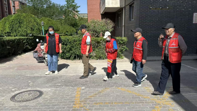 银川市兴庆区景湖社区：银龄巡查消隐患，群防群治筑平安