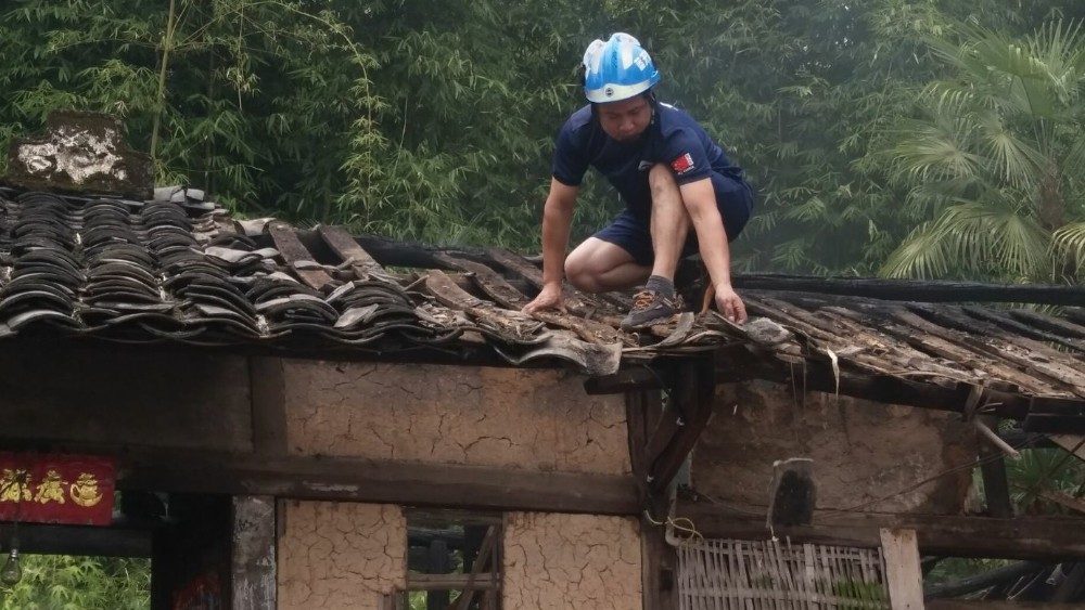 坚守巴山深处——大竹县人大代表曹建竹的故事