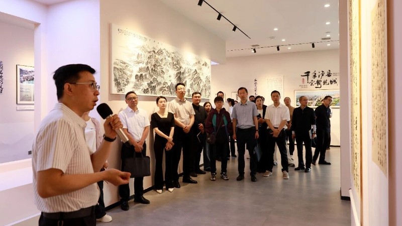 泸州市泸县开展第五届“510（我要廉）”廉洁文化宣传月家庭助廉活动