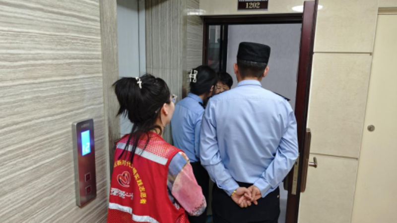 银川市兴庆区康平社区：警民携手筑防线 法治反诈护安宁