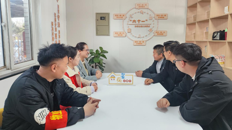 吴忠市利通区材机社区：汇聚微光强治理 联动联治筑平安
