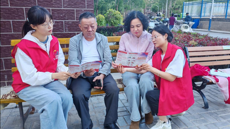 吴忠市利通区材机社区：靶向普法破陋习 志愿宣讲树新风