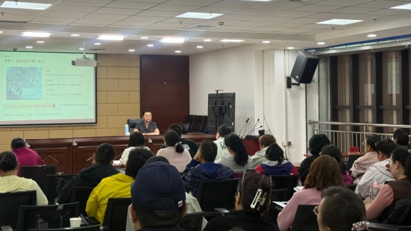 新疆乌鲁木齐市头屯河区人民法院为百名网格员送上“调解锦囊”