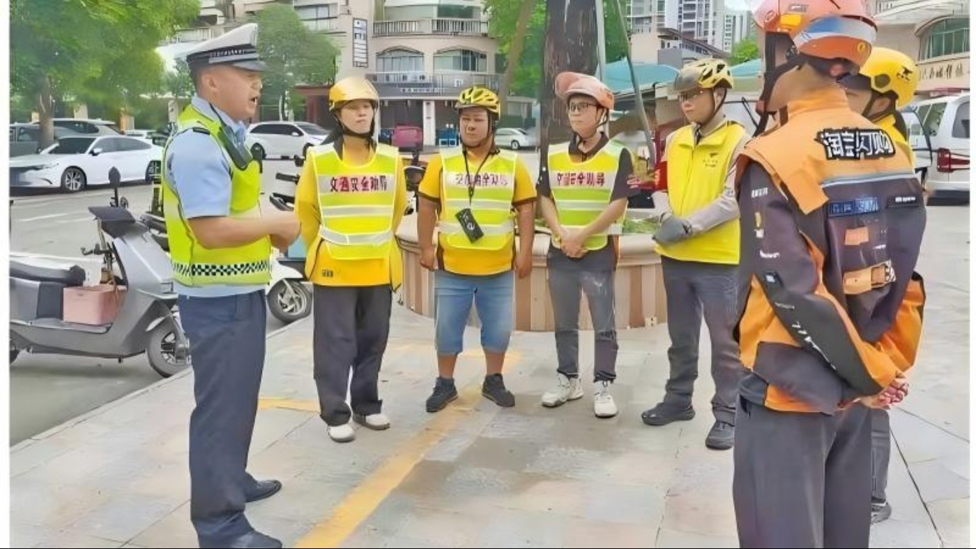 重拳整治顽疾 筑牢出行防线