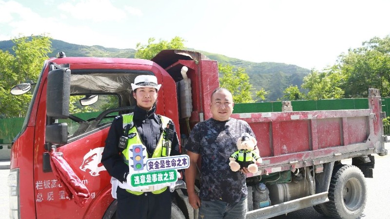查处328起，阿坝茂县公安交警严查严管货车交通违法