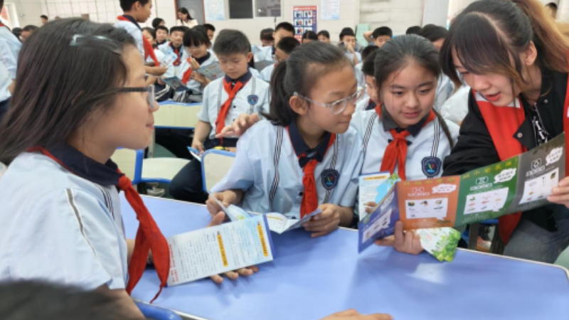 银川市兴庆区宝南社区：青春赋能垃圾分类，童心践行绿色文明