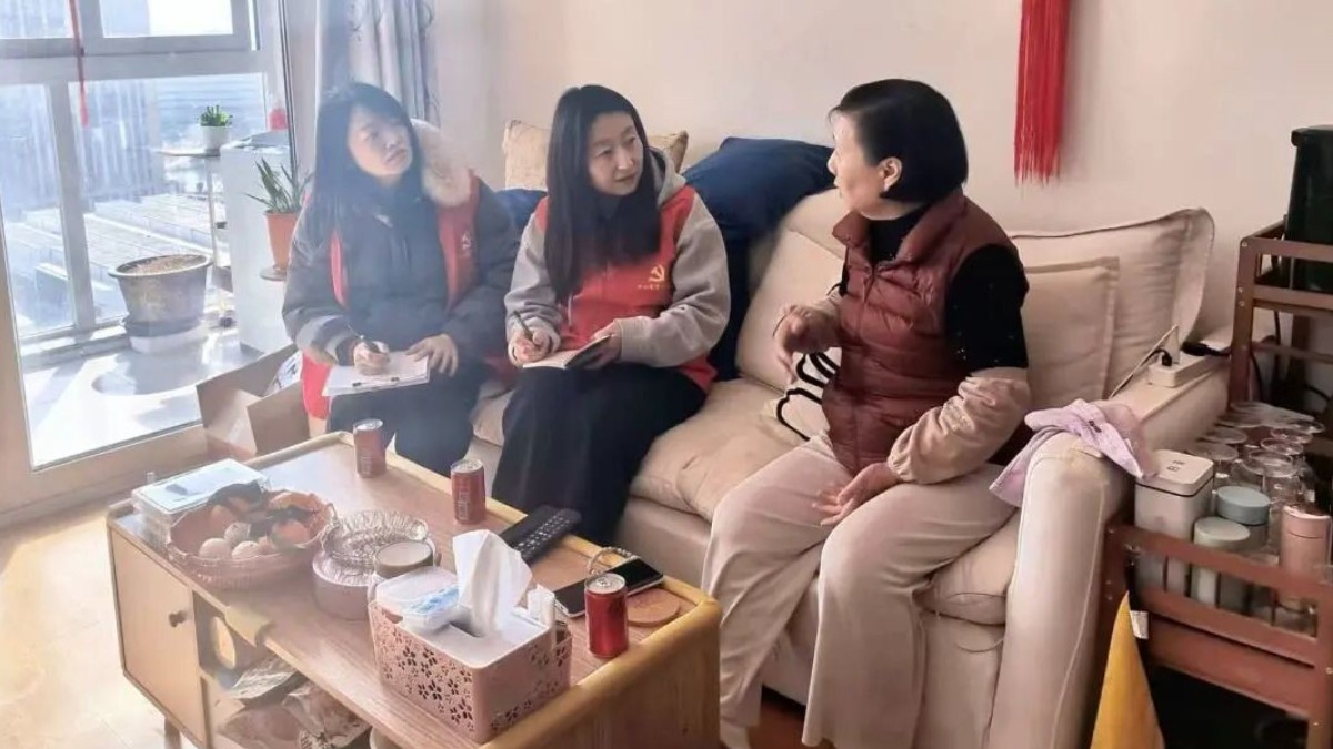 “四百”走访解民忧 善治新路暖民心