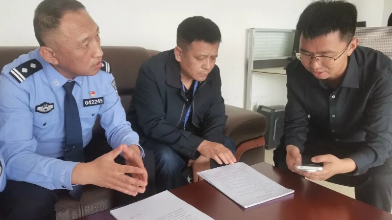 长治市公安局交通管理支队五大队：安全检查除隐患 警示约谈筑防线