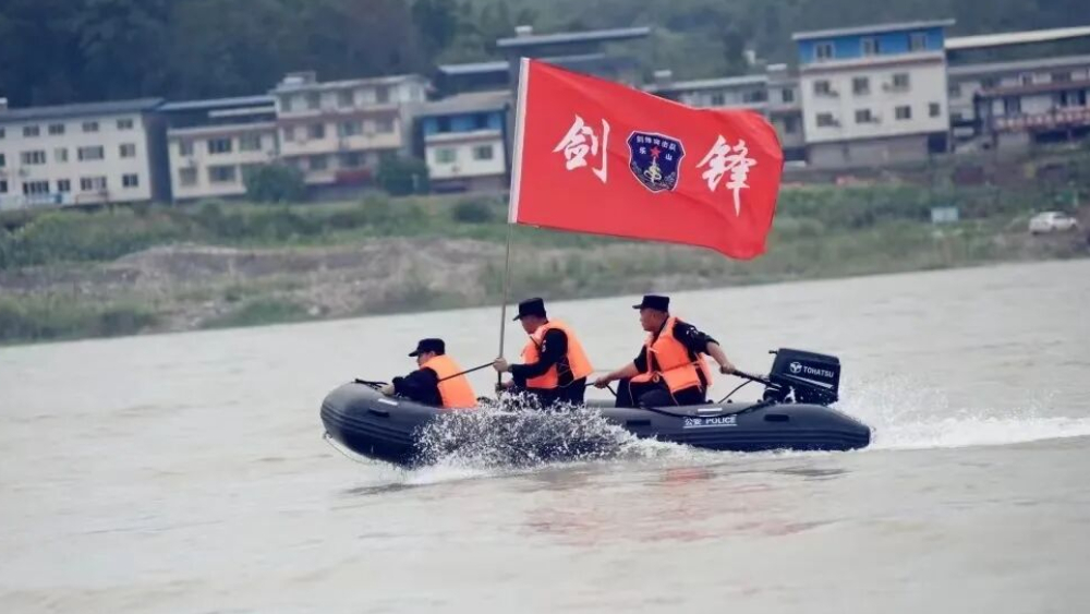 乐山公安全力以赴扎实做好2026年防汛减灾工作
