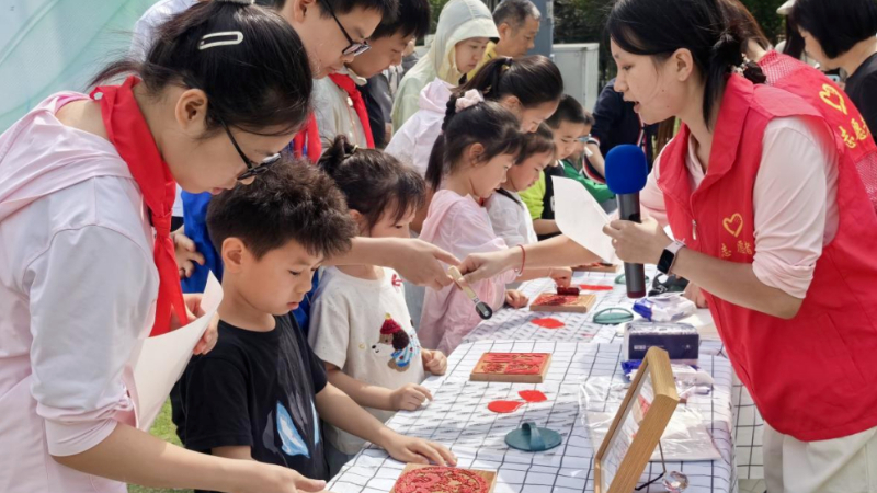 成都高新区：清风拂面入万家，廉洁花开满桂溪