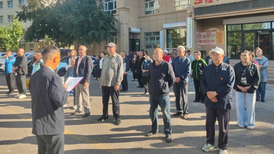 新疆伊宁市司法局开展《中华人民共和国人民调解法》国旗下主题宣讲活动