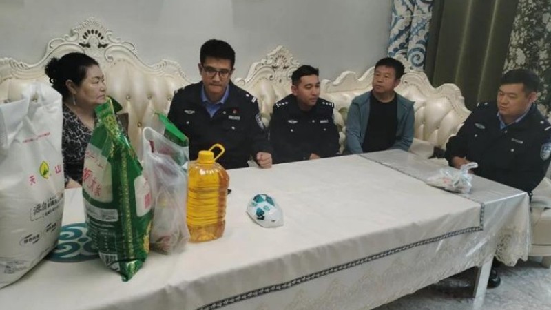 新疆富蕴县公安局：古尔邦节前送温暖，浓浓关怀暖警心聚民心