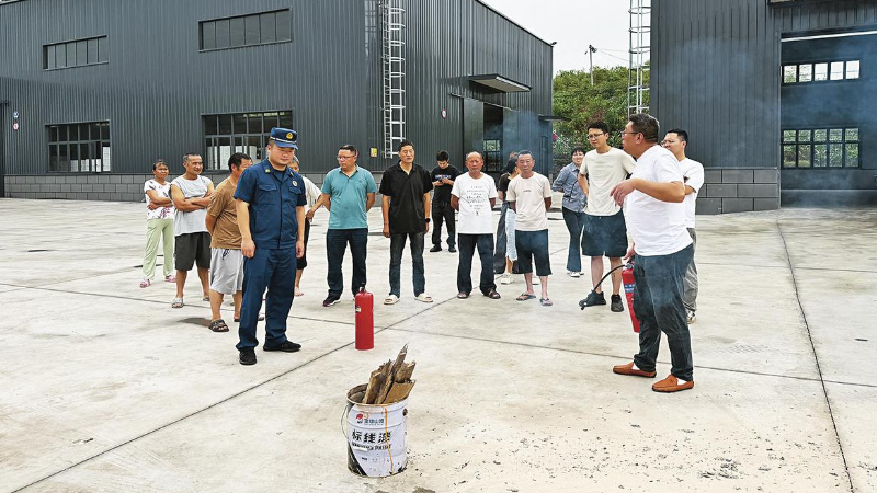内江市资中县：消防宣传进乡村 安全理念入人心
