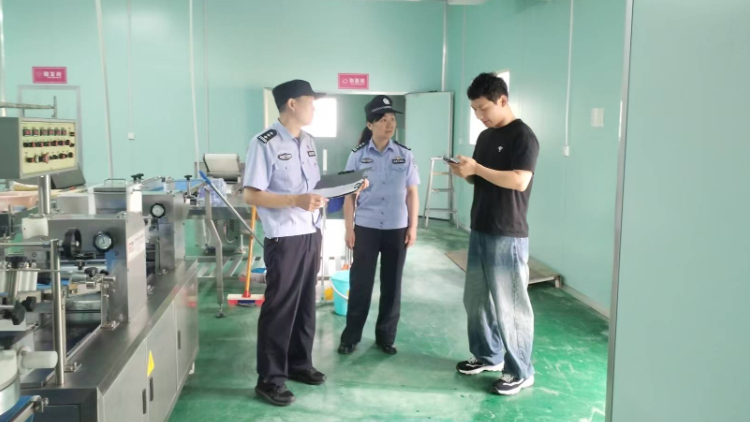 民警深入辖区企业开展安全宣讲 筑牢生产平安防线