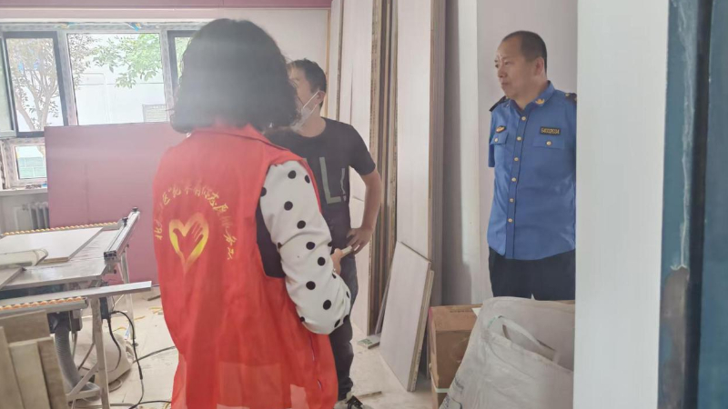 青铜峡市北苑社区：多方治乱象，联动护安居