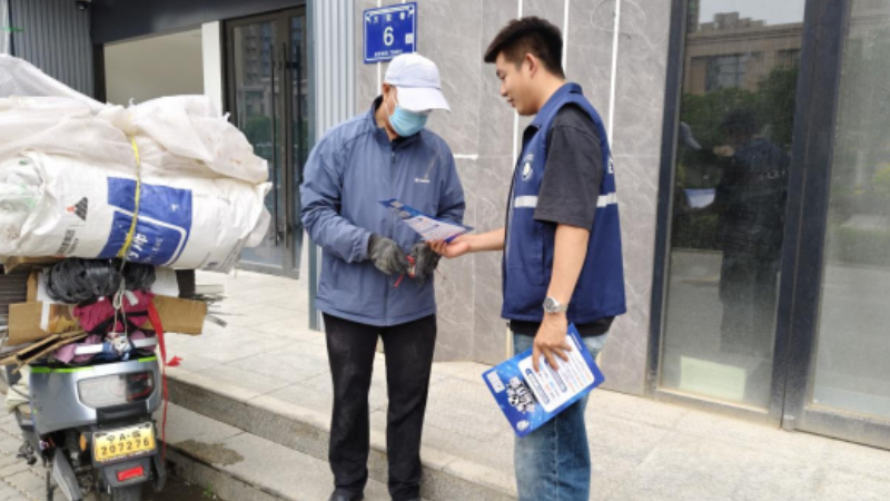 银川市金凤区双福社区：警社联动宣反诈 法治护航保平安