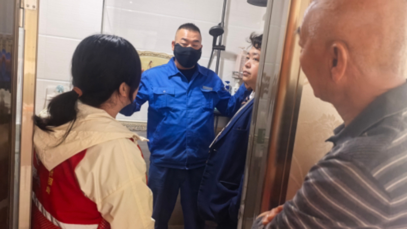 银川市兴庆区泰和社区：一通求助暖响应 上门解忧润民心
