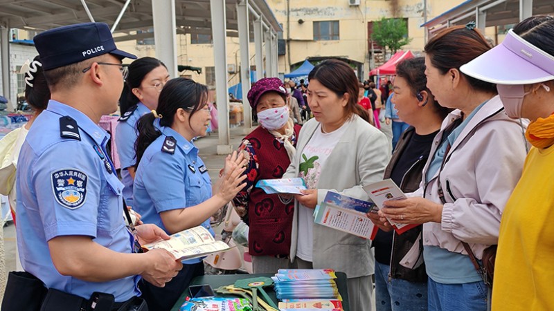新疆生产建设兵团第五师双河市：构建全域普法格局 法治精神浸润民心
