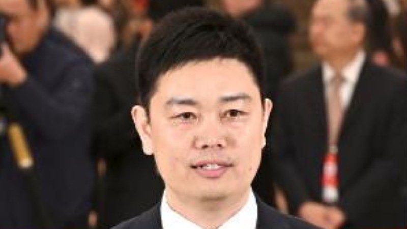 “我对这些铁疙瘩是有感情的”