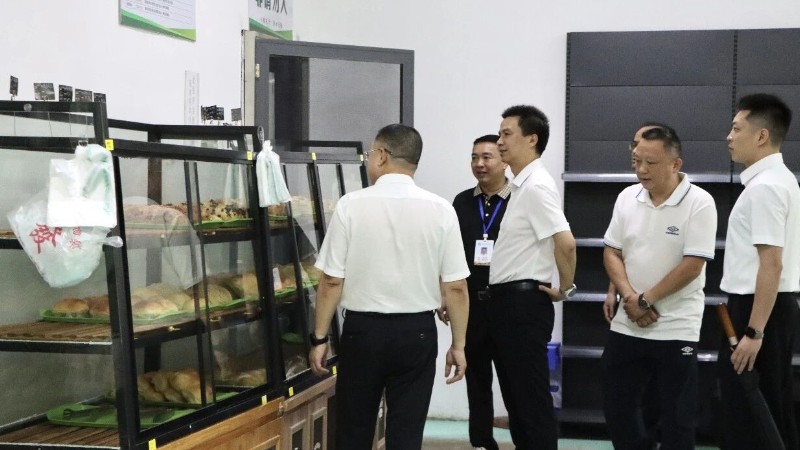 张洪波调研督导高考中考备考及校园安全管理工作 全力以赴护航平安考试