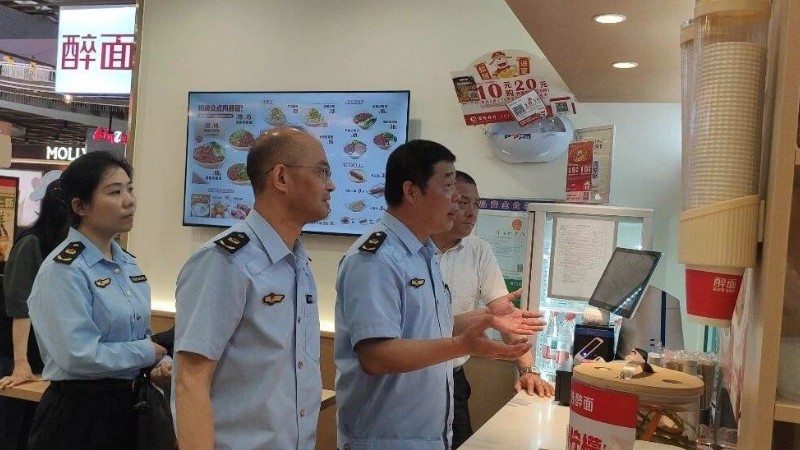 别了，“幽灵外卖”！最严监管令落地，织密“舌尖责任网”
