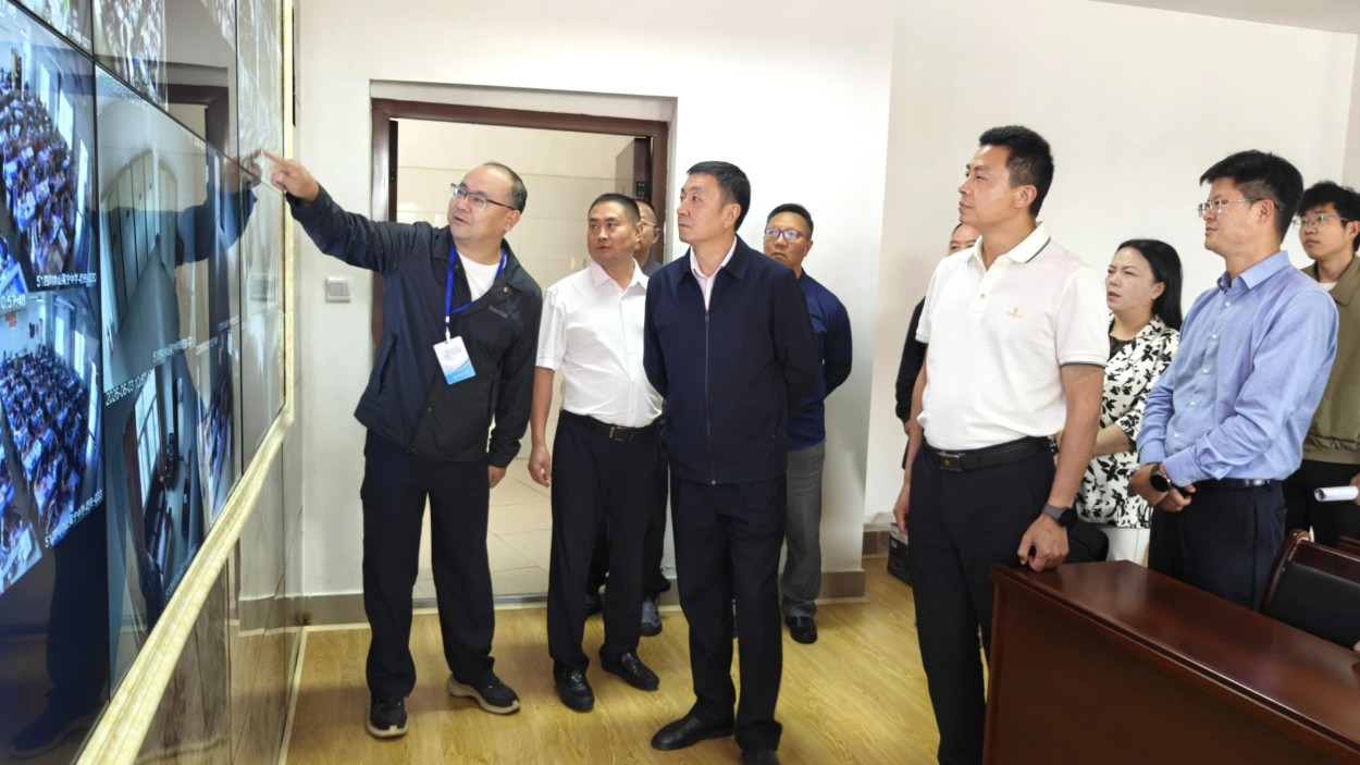 四川冕宁： 王潇、范洪春督导检查2026年高考备考工作 全力护航高考安全平稳有序