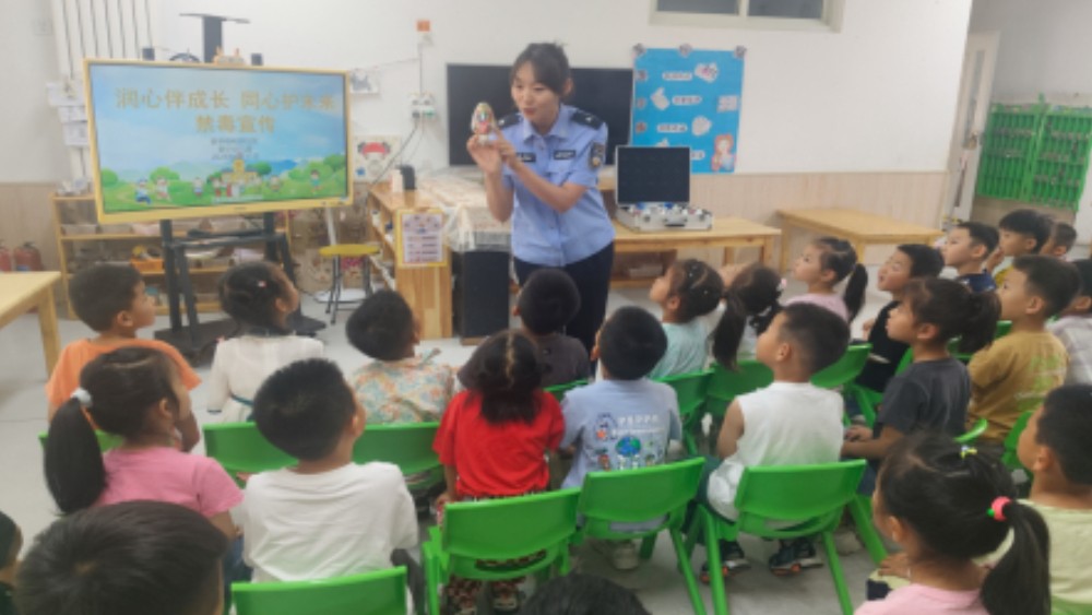 银川市兴庆区裕民社区：识破伪装毒品，守护纯真童心