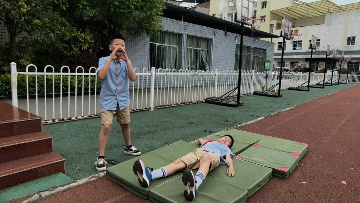 筑牢安全防线 守护生命成长——四川宣汉县胡家镇小学开展防溺水应急演练活动