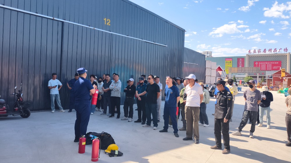银川市兴庆区宝银社区：依法培训强技能 消防演练筑平安