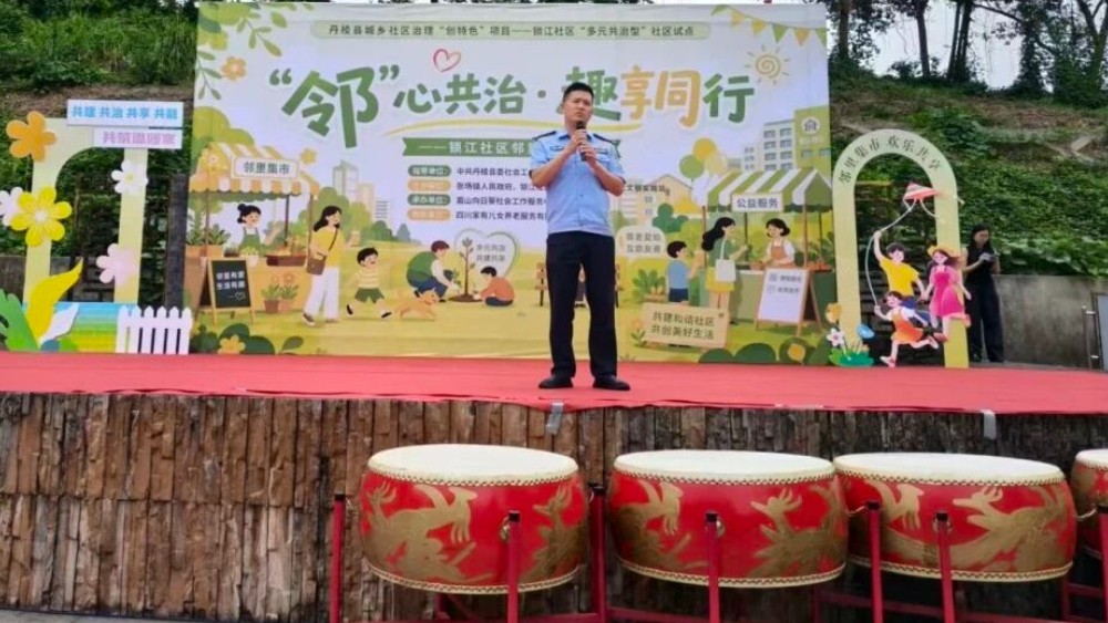 警社联动聚合力 安全宣传入人心