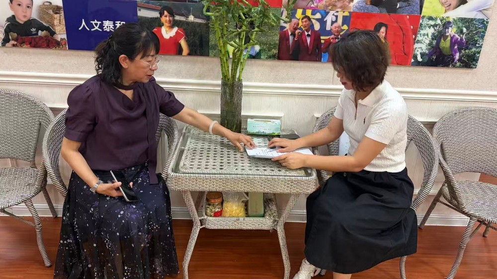 银川市兴庆区泰和社区：依法帮办解民忧 贴心服务筑温情