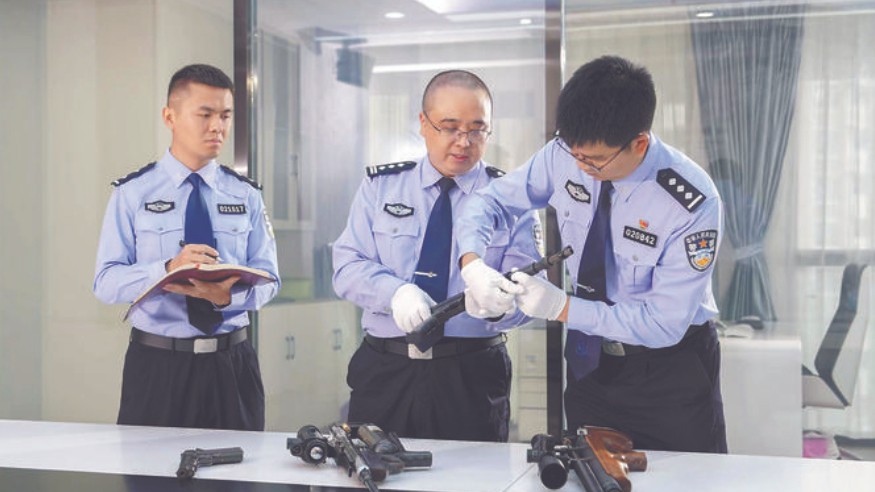 李志韡：破案攻坚的“智慧大脑”