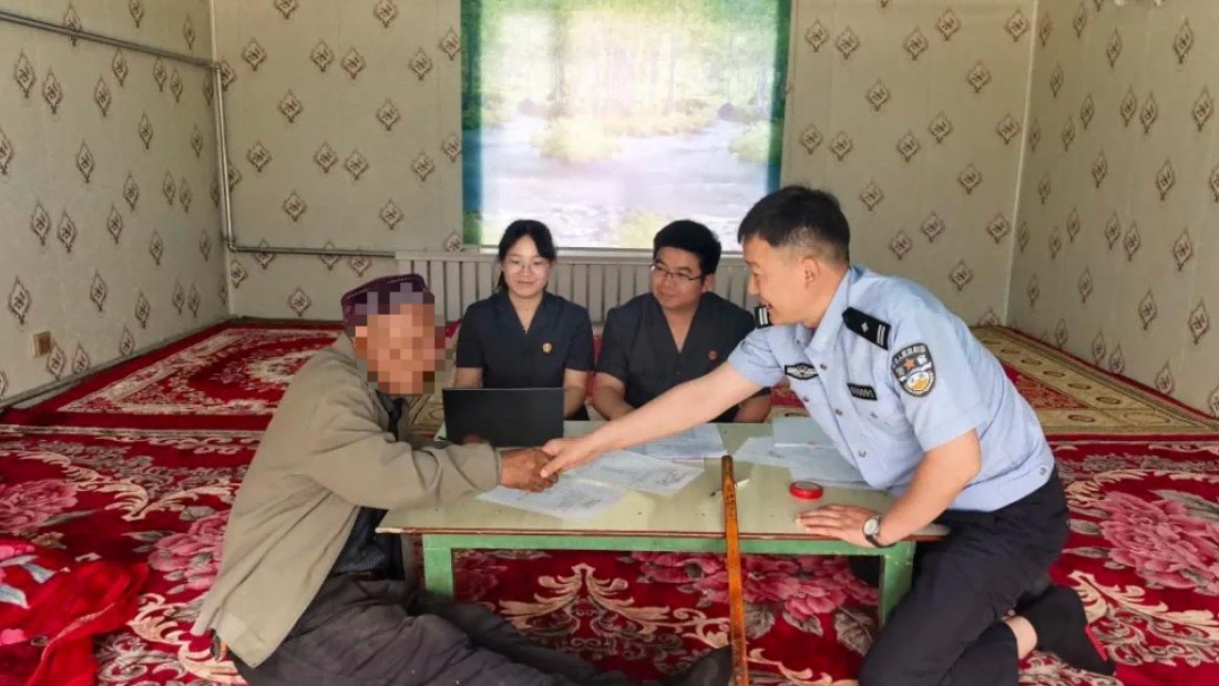新疆生产建设兵团奇台垦区人民法院：双语司法进牧户 巡回调解暖人心