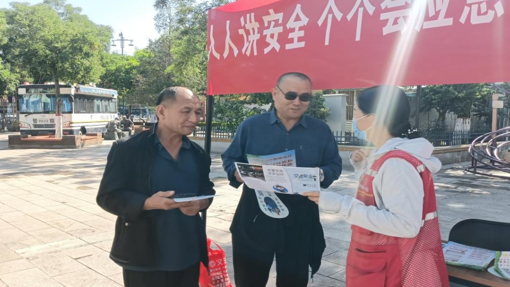 银川市兴庆区鼓楼社区：安全宣讲入人心，应急演练筑防线