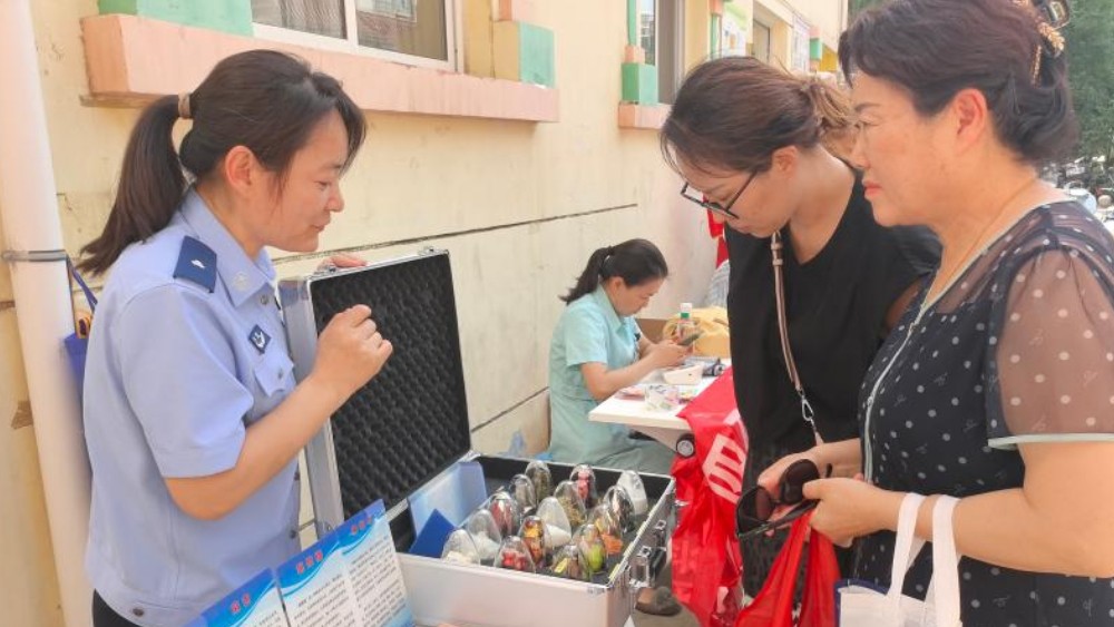 银川市兴庆区正丰社区：端午民俗融法理，普法宣传护万家