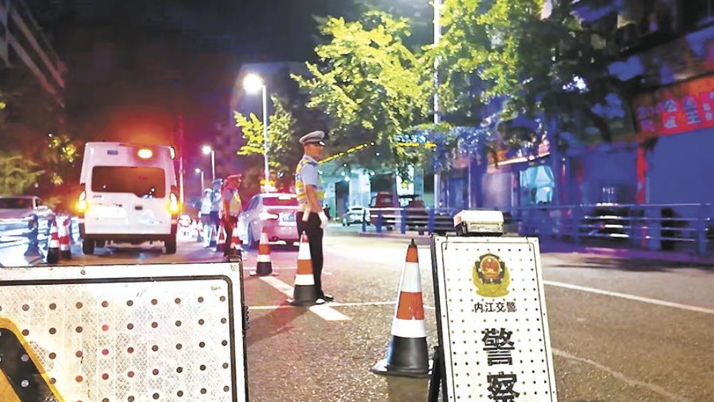 内江重拳整治“飙车炸街”乱象