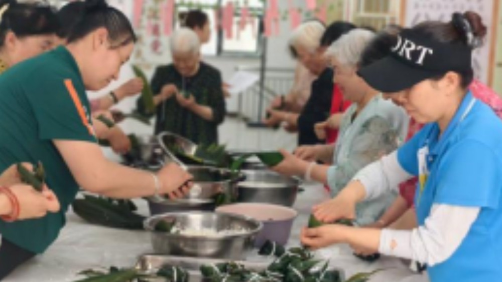 银川市兴庆区友爱社区：粽香情浓迎端午 普法惠民暖人心