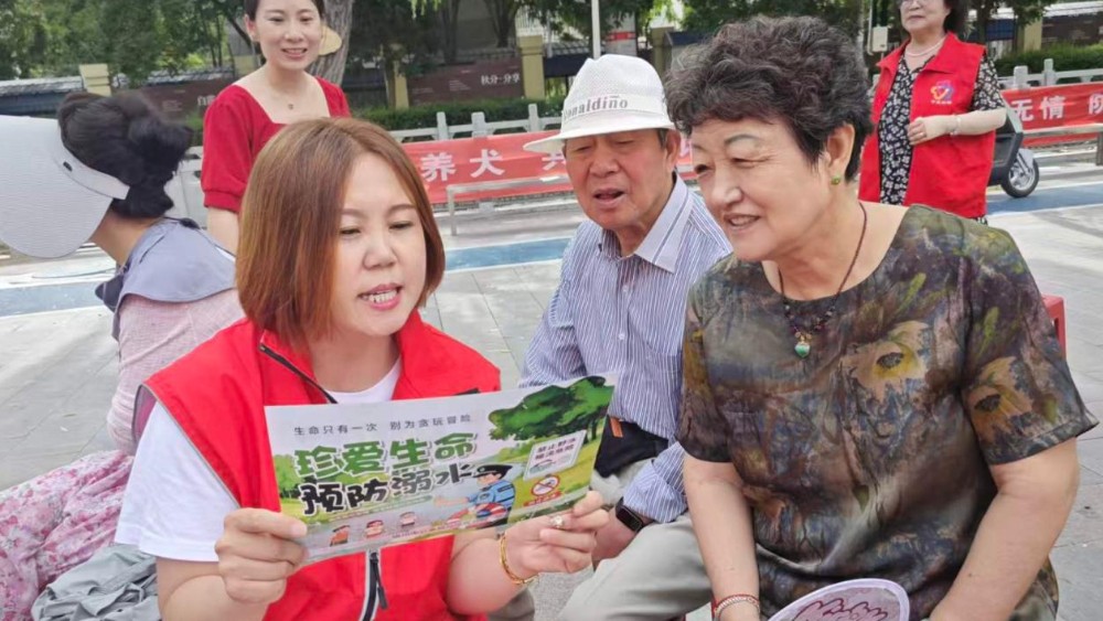 银川市兴庆区东方社区：巡查宣讲排隐患 防溺护航守平安